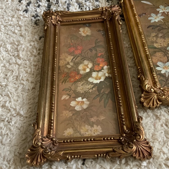 ✨SOLD✨Vintage Butterfly/Floral Wall Decor Pair - Picture 5 of 7